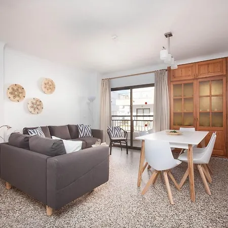 Bahia Apartment Santa Eularia des Riu